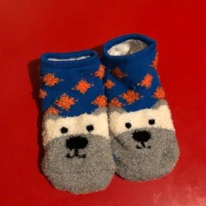 Super cute cozy pair of socks
